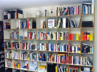 Die Bibliothek von Steven loepfe